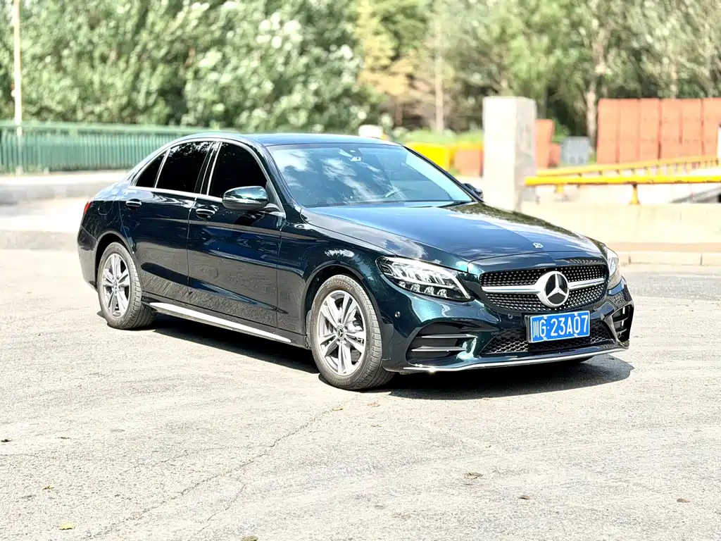 Mercedes-Benz C-Class 2020 — фото 3