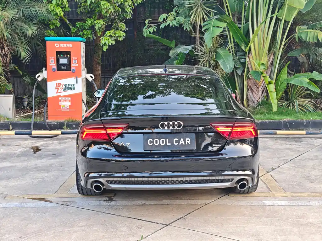 Audi A7 2012 — фото 18