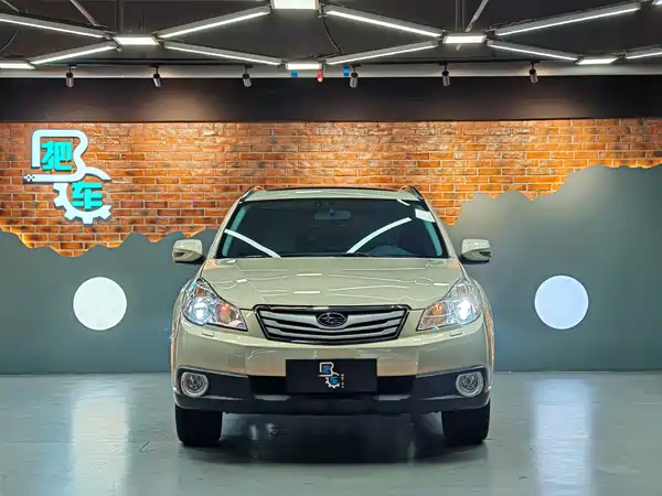 Subaru Outback 2011