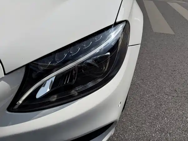 Mercedes-Benz C-Class 2016