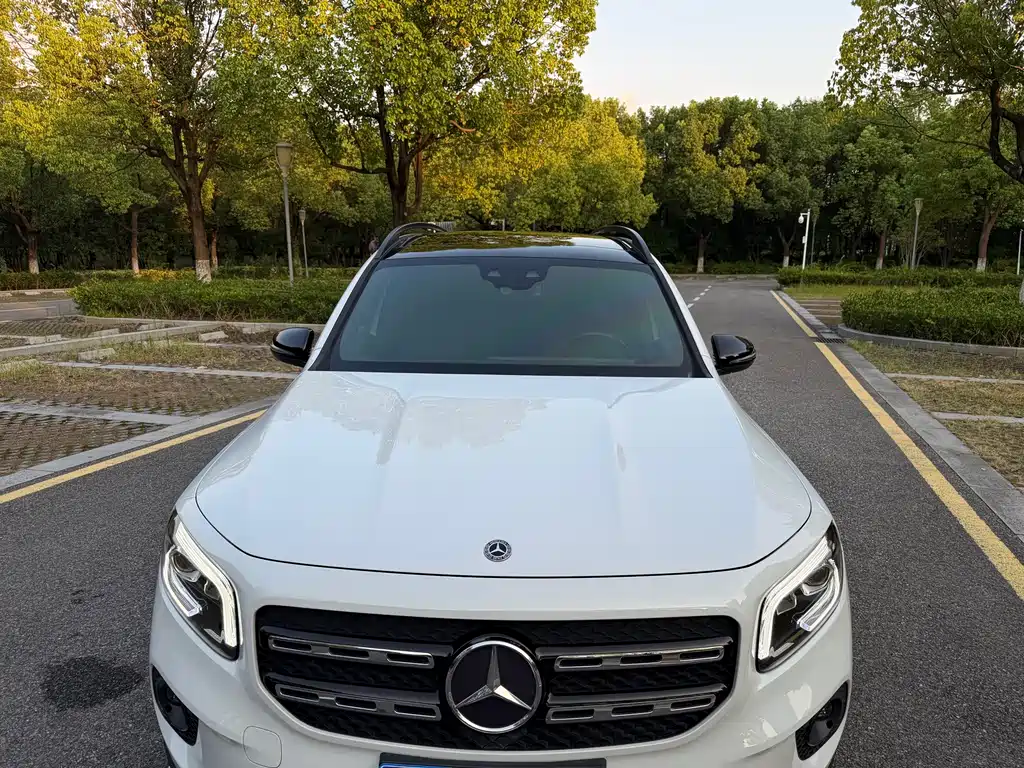 Mercedes-Benz GLB 2020 — фото 15