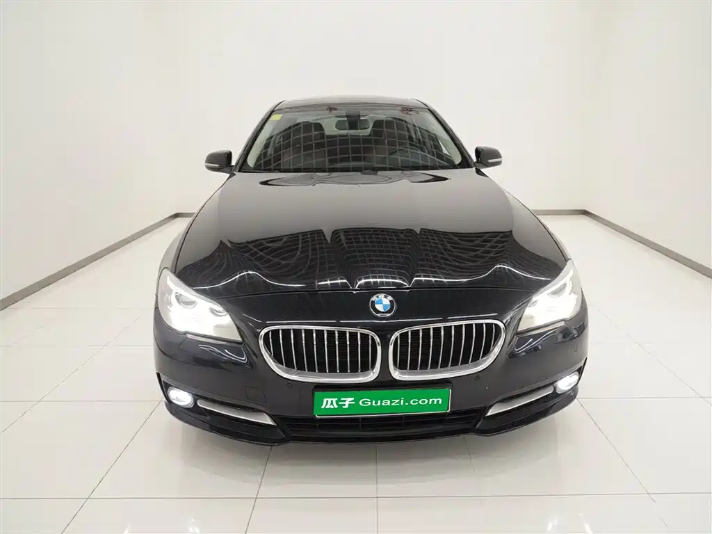 BMW 5 Series 2015 — фото 3