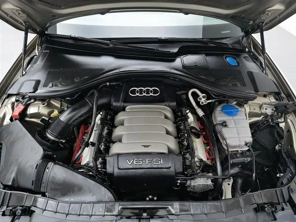 Audi A6L 2012