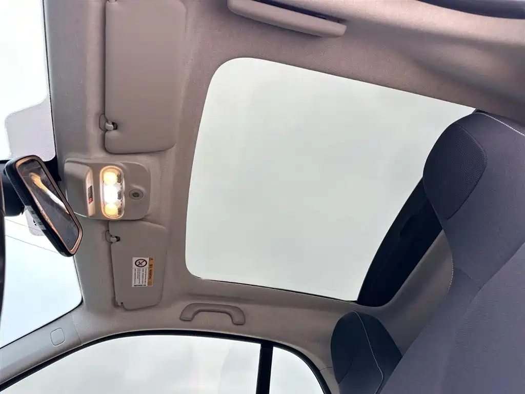 smart Fortwo 2020 — фото 18
