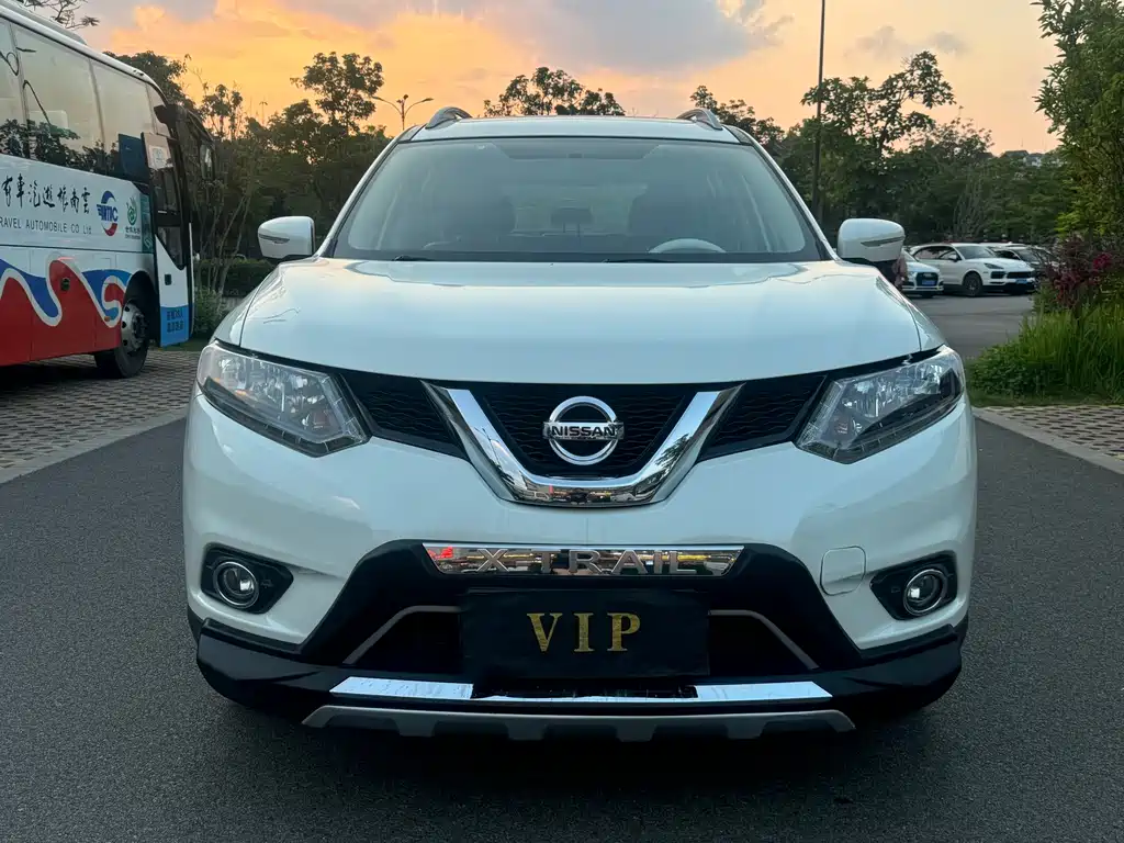 Nissan X-Trail 2016 — фото 1