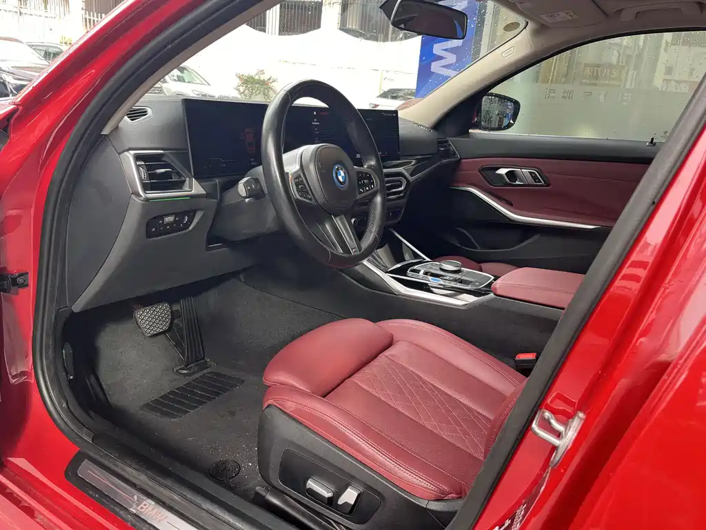 BMW i3 2023 — фото 5