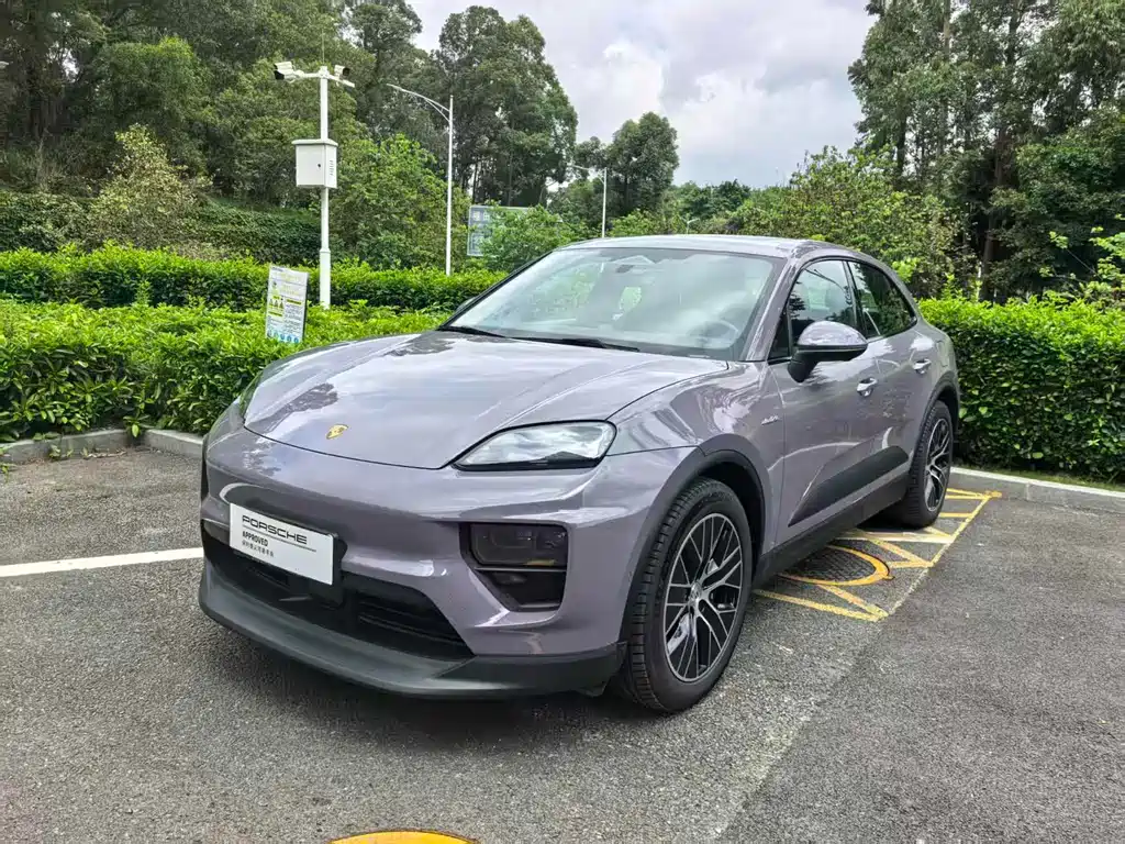 Porsche Macan EV 2026
