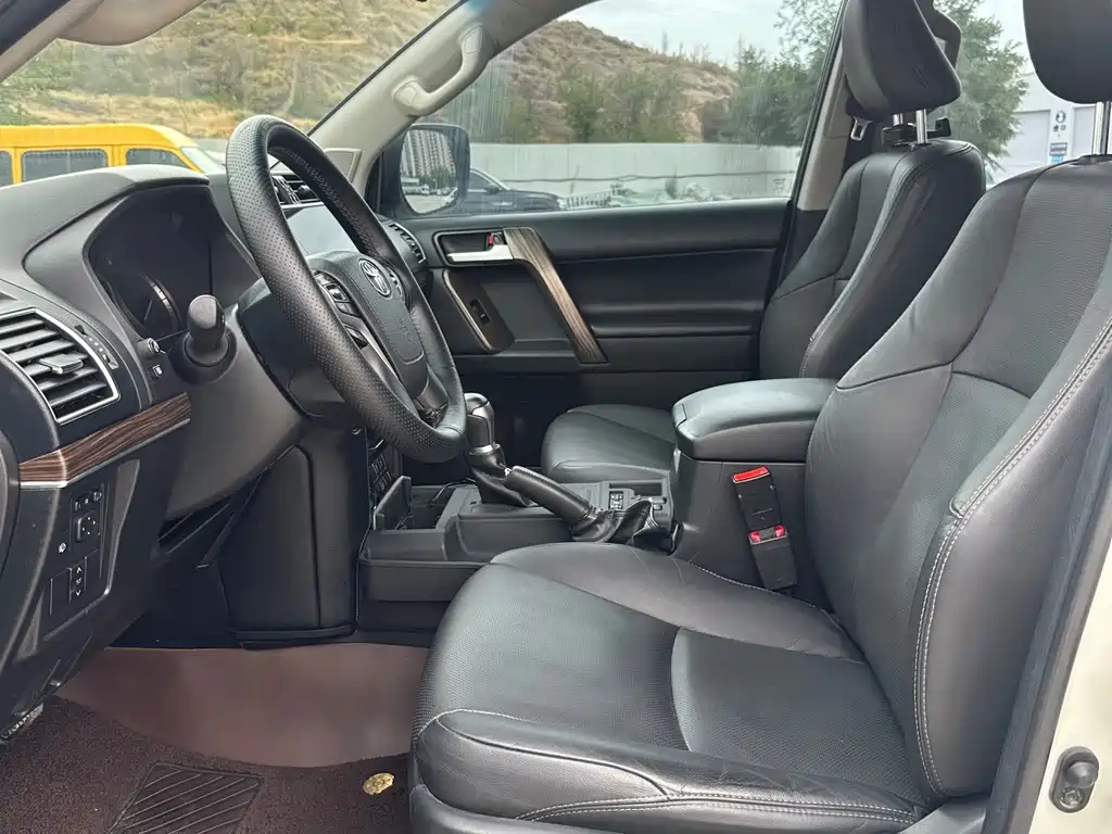 Toyota Prado 2020