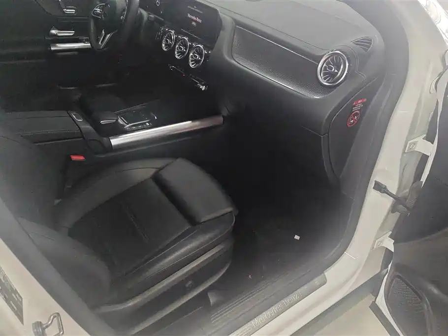 Mercedes-Benz GLA 2020 — фото 8