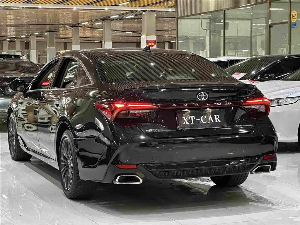 Toyota Avalon 2019 — фото 12
