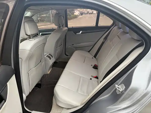 Mercedes-Benz C-Class 2013