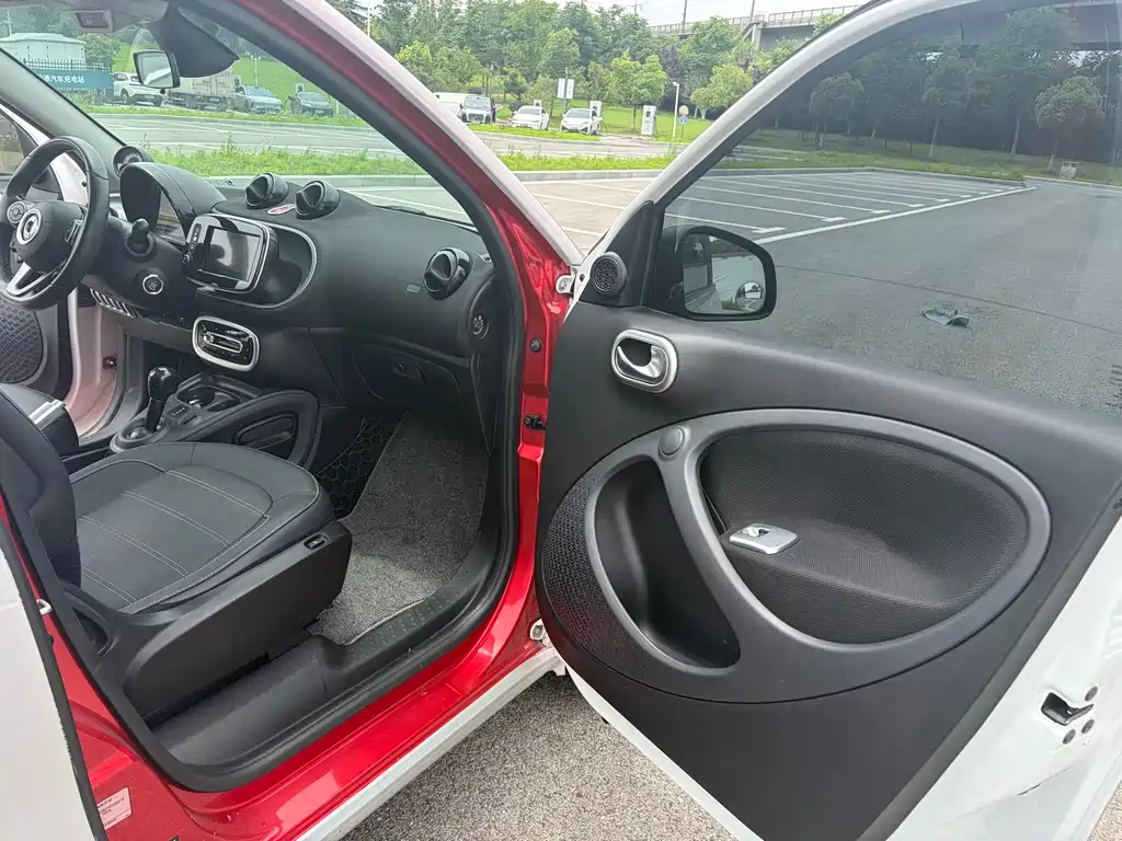 smart Forfour 2017 — фото 14
