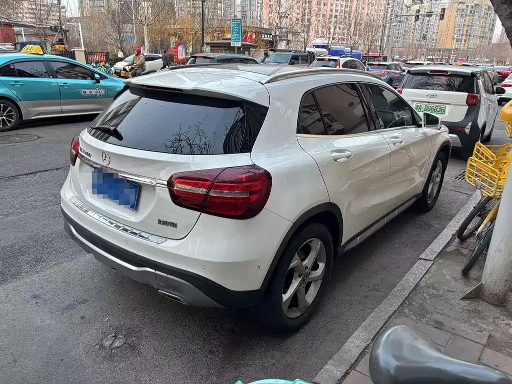 Mercedes-Benz GLA 2017 — фото 8