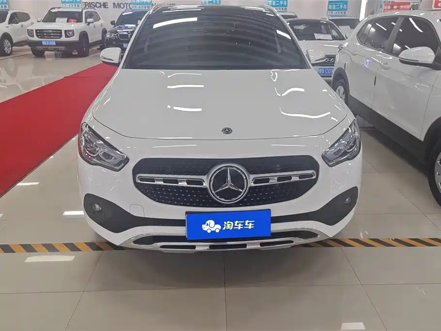 Mercedes-Benz GLA 2020 — фото 2