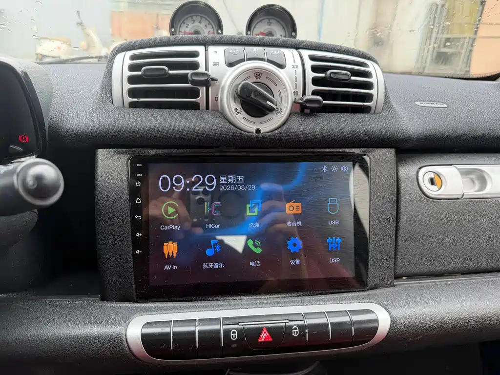 smart Fortwo 2014 — фото 11