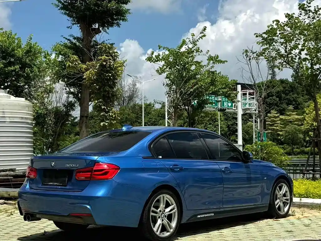 BMW 3 Series 2019