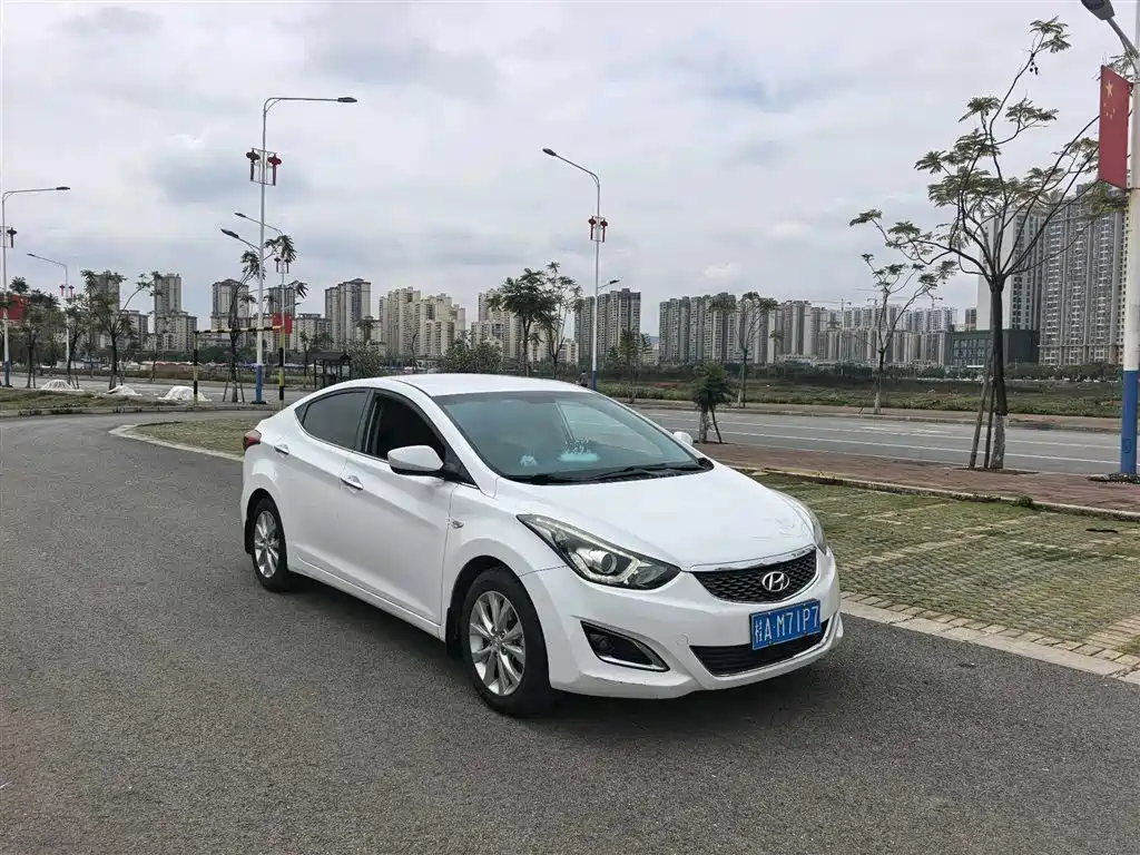 Hyundai Elantra Langdong 2018 — фото 2