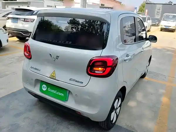 Wuling Hongguang MINIEV 2025