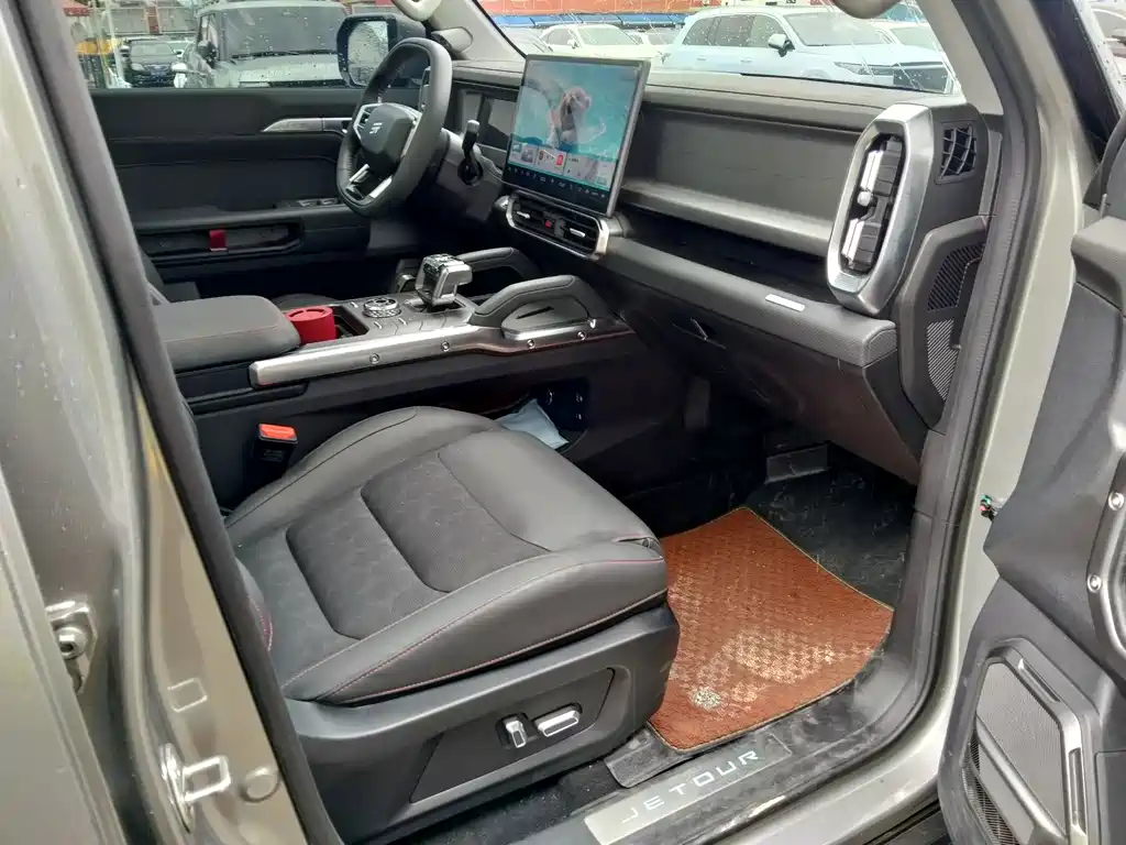 Jetour Traveller C-DM 2024 — фото 16