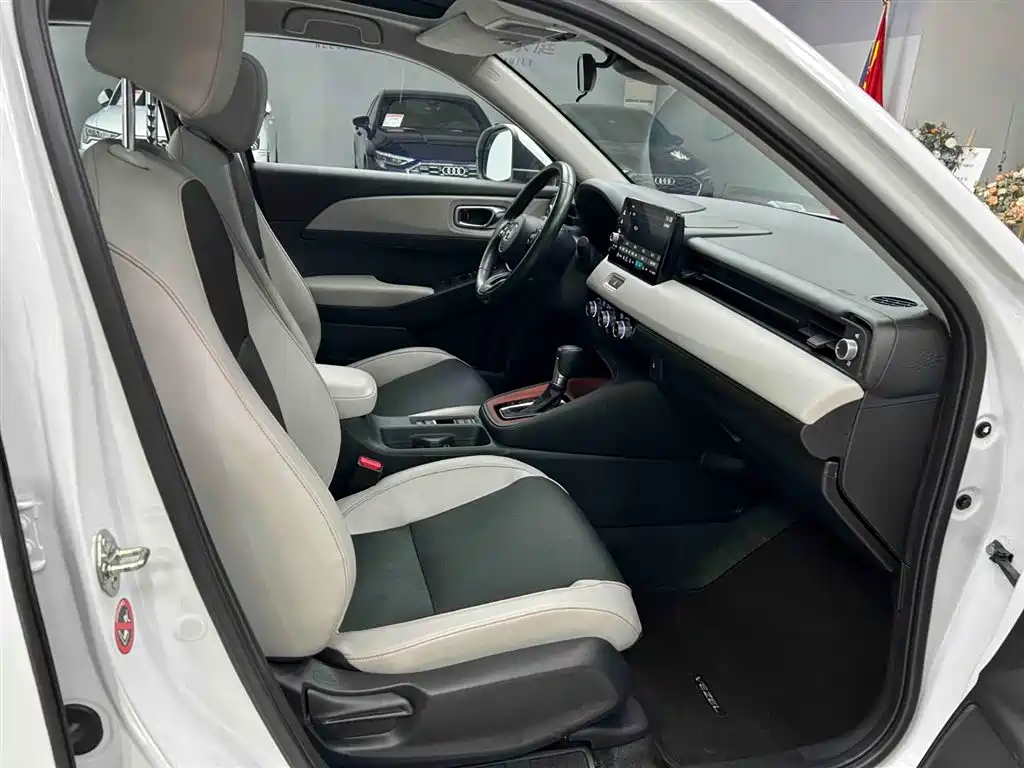 Honda Vezel 2022 — фото 14