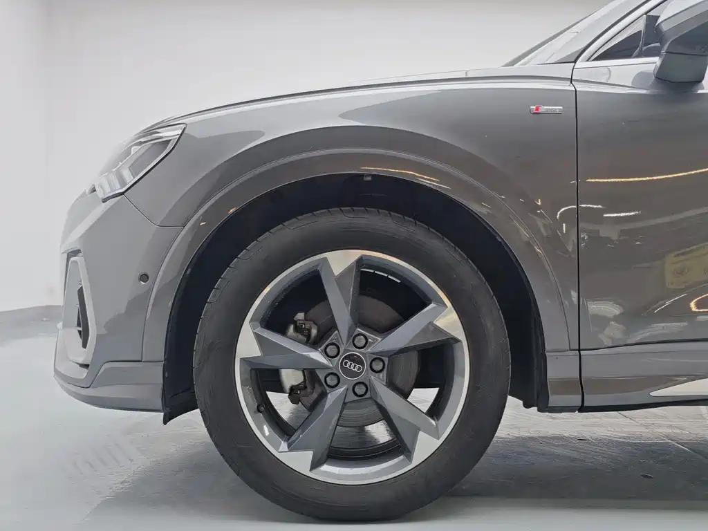 Audi Q3 2023