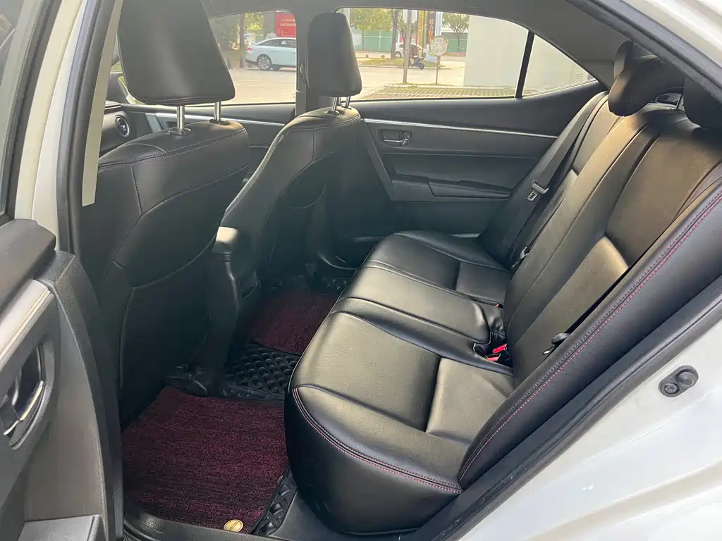 Toyota Corolla 2019 — фото 11