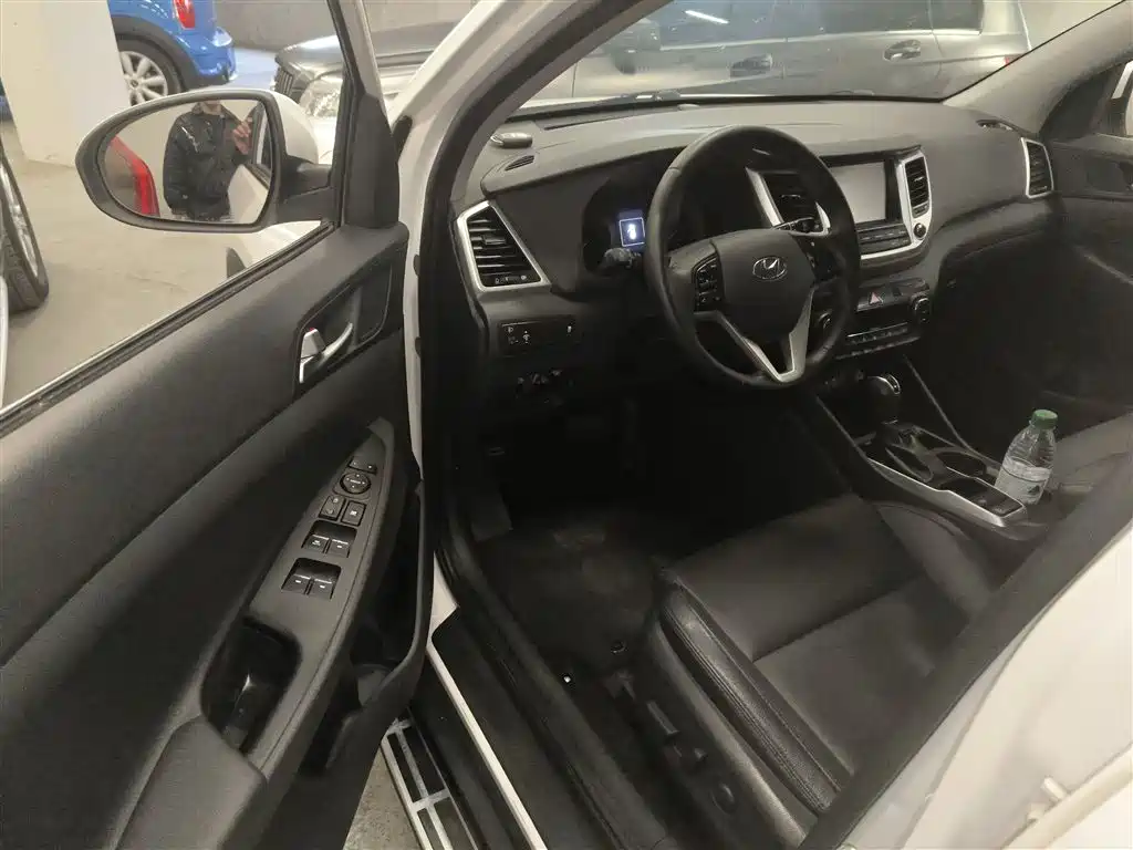 Hyundai Tucson 2018 — фото 13