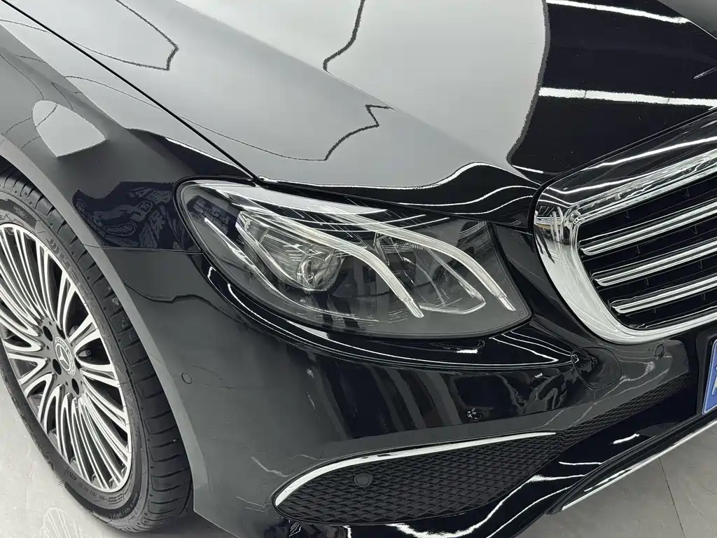 Mercedes-Benz E-Class 2020 — фото 4