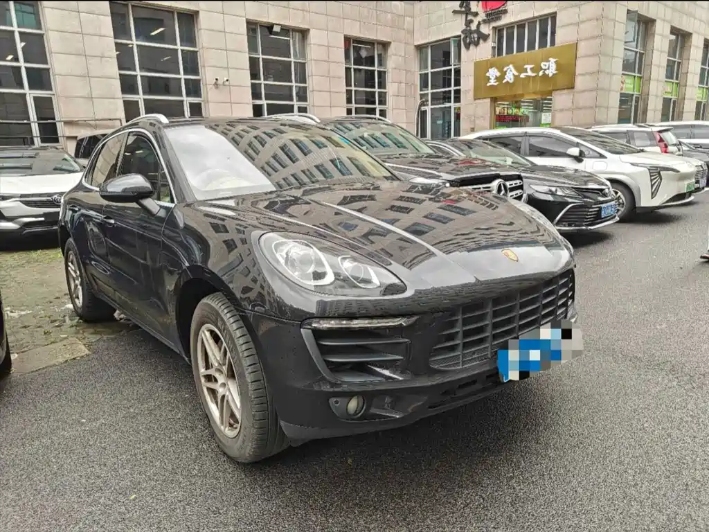 Porsche Macan 2017 — фото 3
