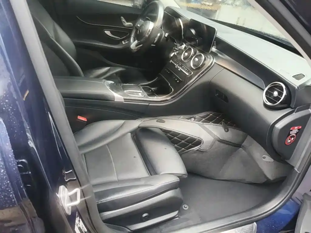 Mercedes-Benz C-Class 2020 — фото 25