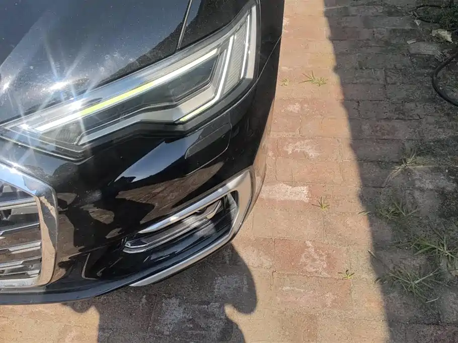 Audi A6L 2023