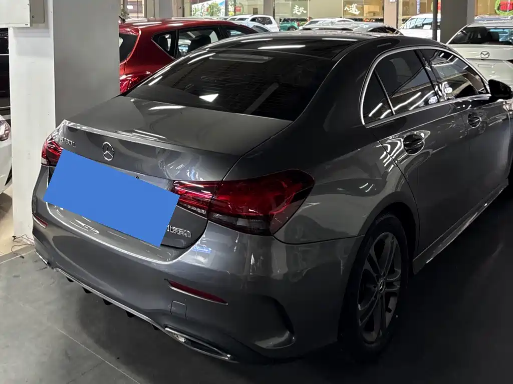 Mercedes-Benz A-Class 2020 — фото 14