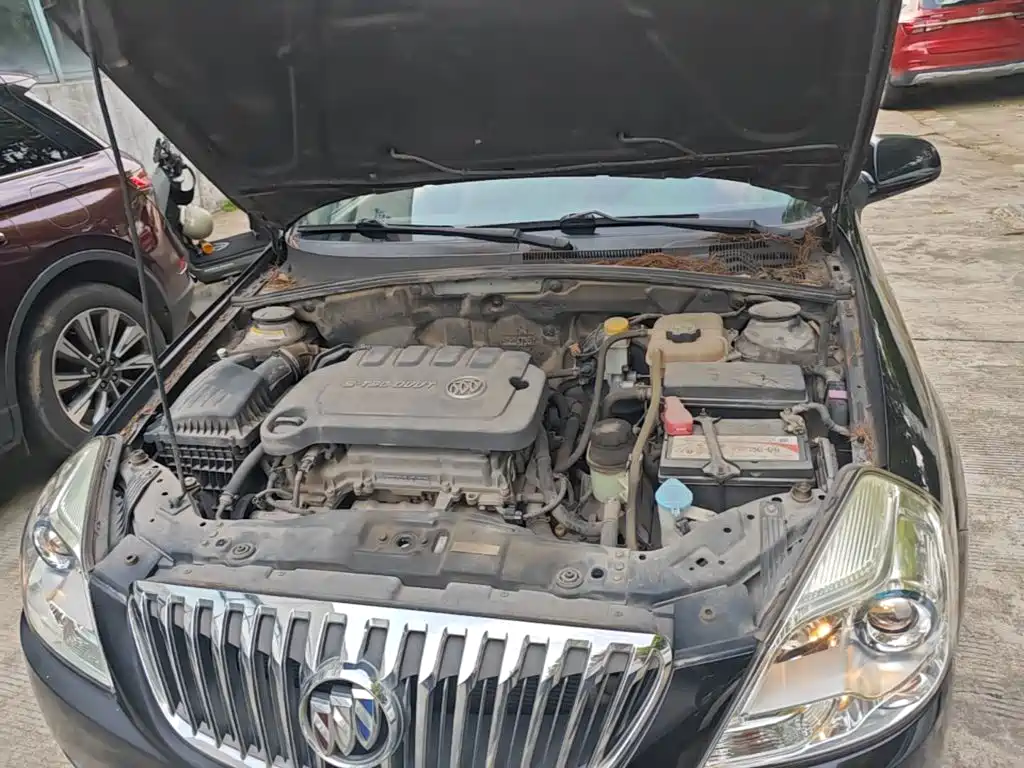 Buick Excelle 2015 — фото 20