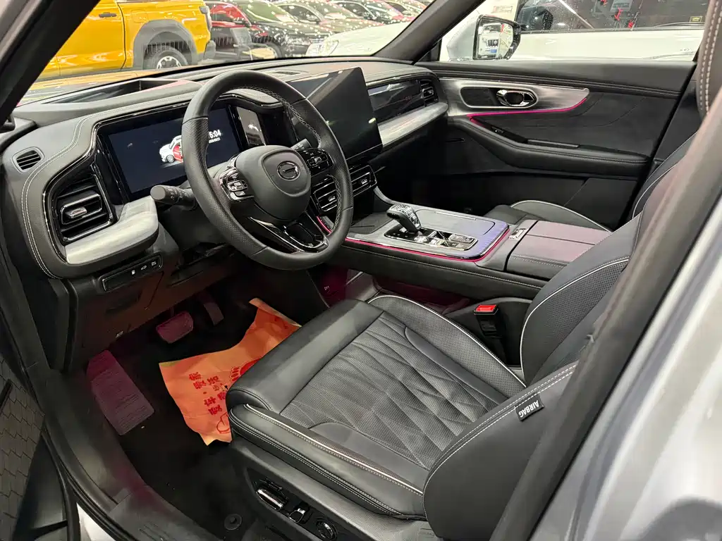 GAC Motor Trumpchi GS8 2022 — фото 12