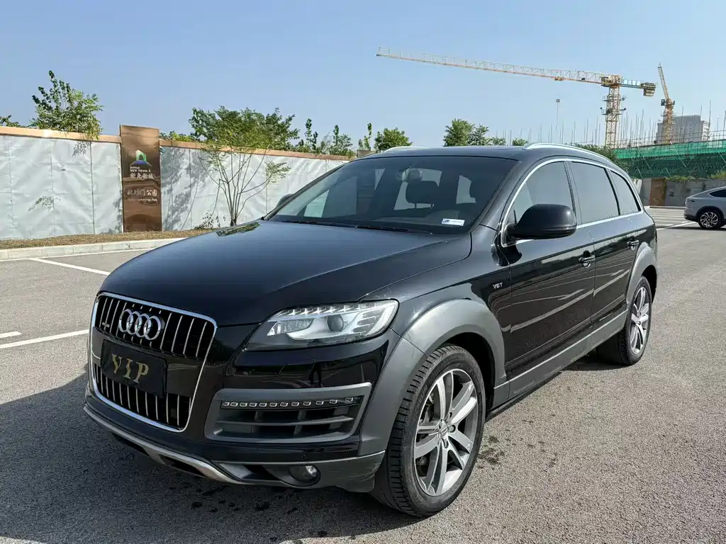 Audi Q7 2015 — фото 1