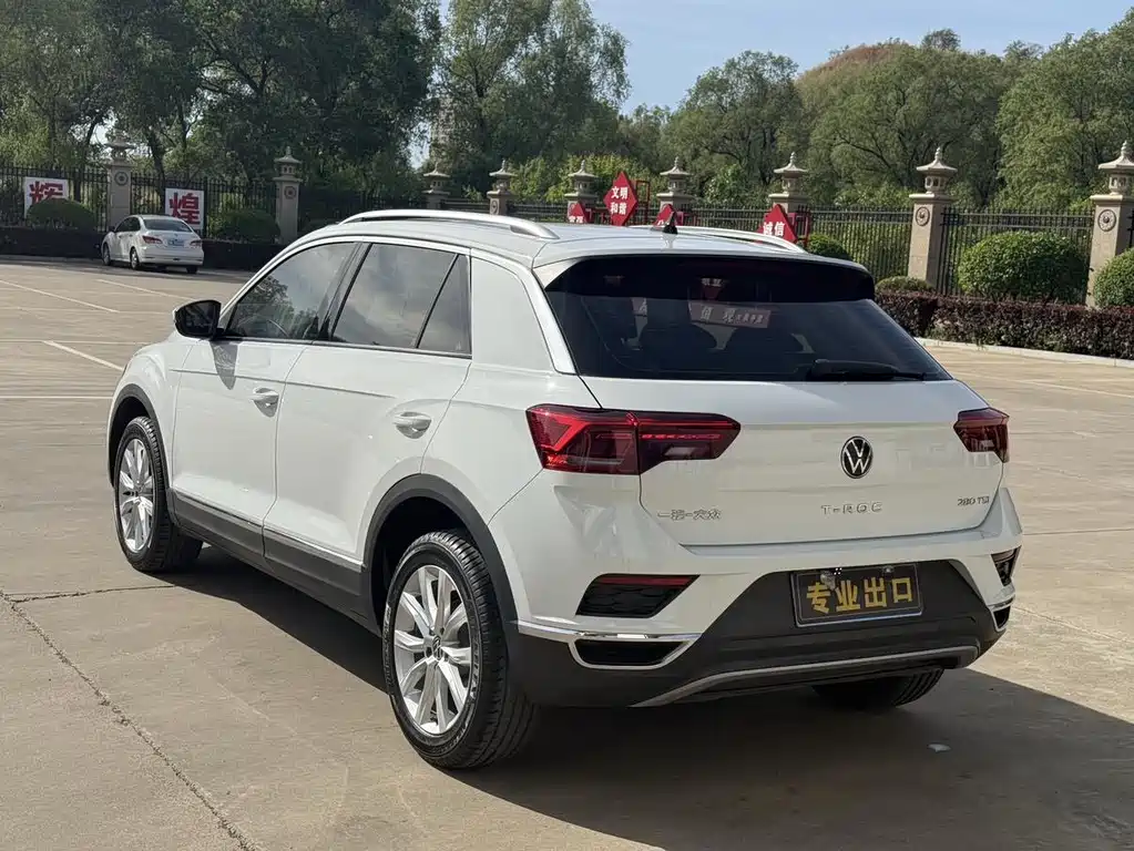 Volkswagen T-Roc 2022 — фото 4