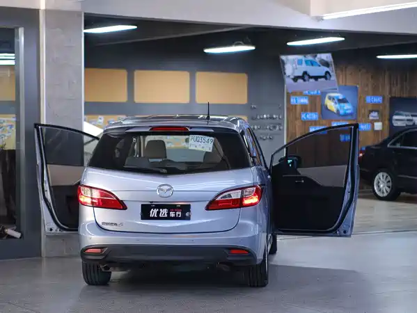 Mazda 5 2012