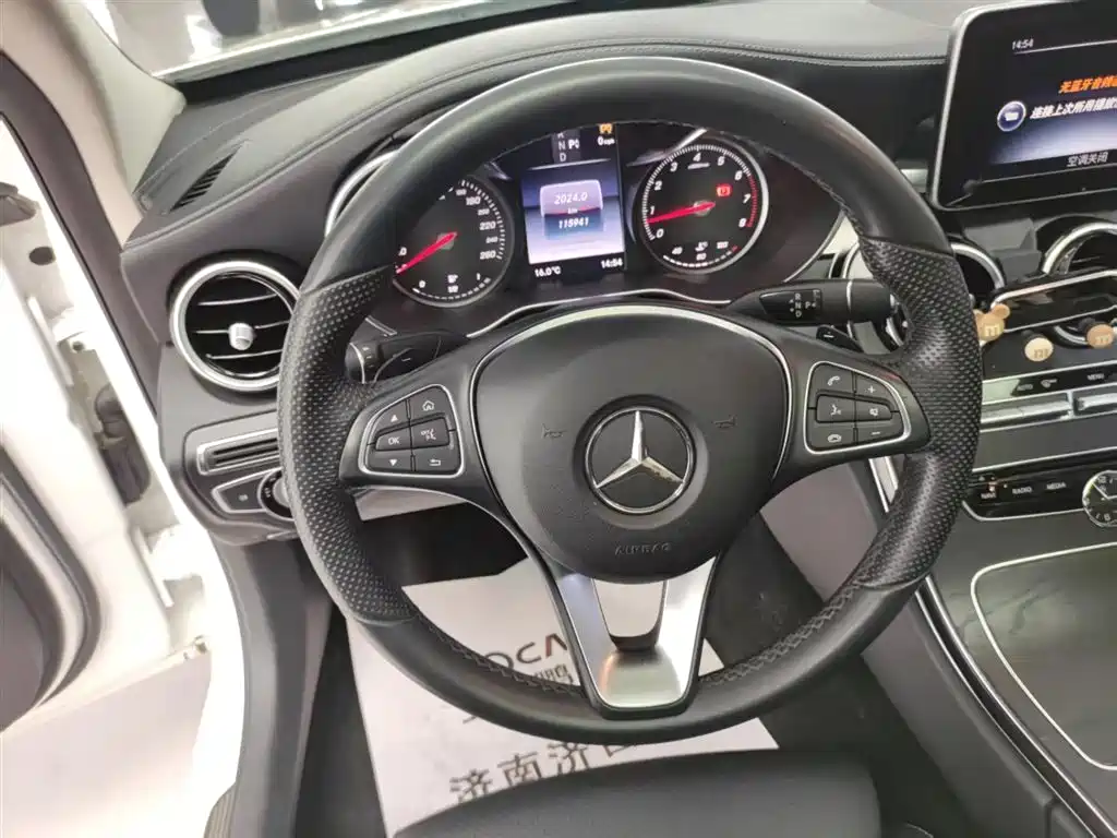 Mercedes-Benz C-Class 2016 — фото 9