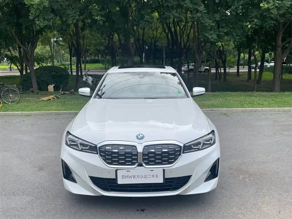 BMW i3 2023
