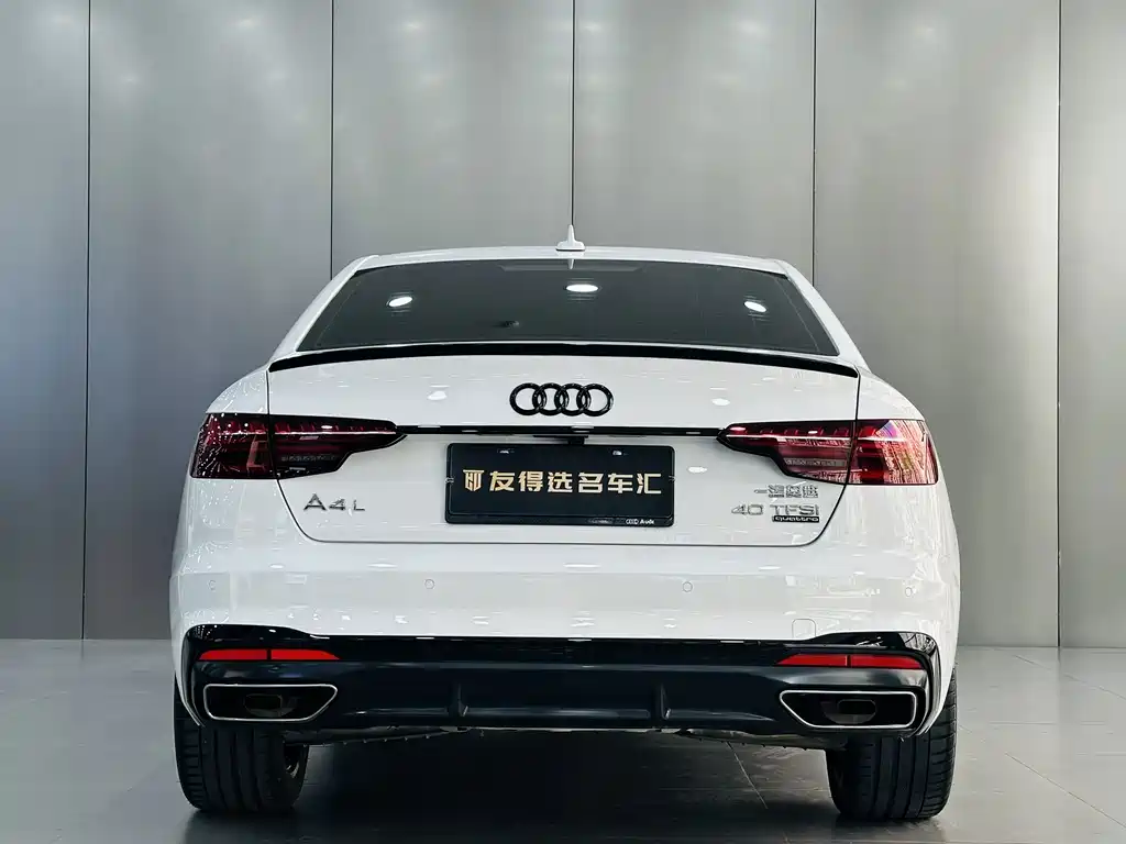 Audi A4L 2022 — фото 9