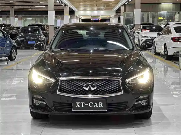 Infiniti Q50L 2017