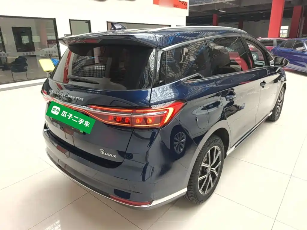 BYD Song MAX New Energy 2022 — фото 7