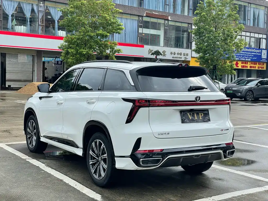Changan CS75PLUS 2024 — фото 36
