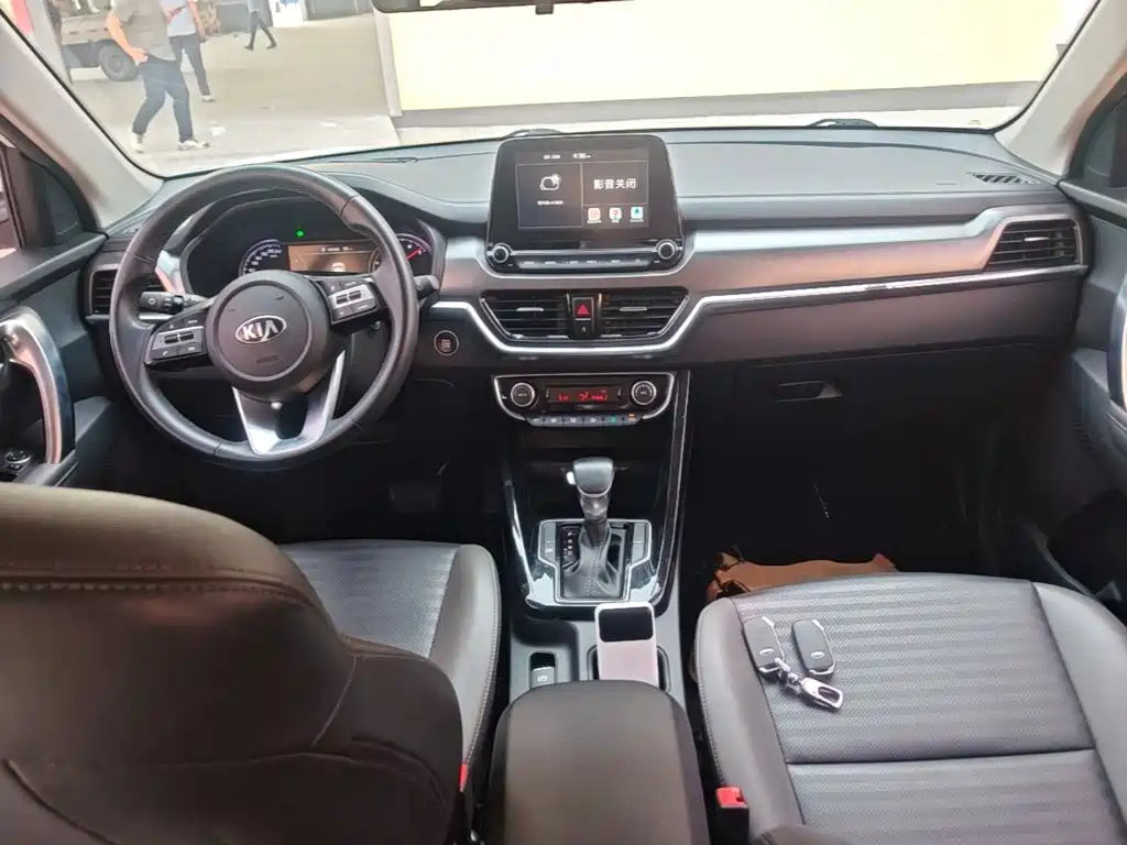 Kia Sportage 2019 — фото 10