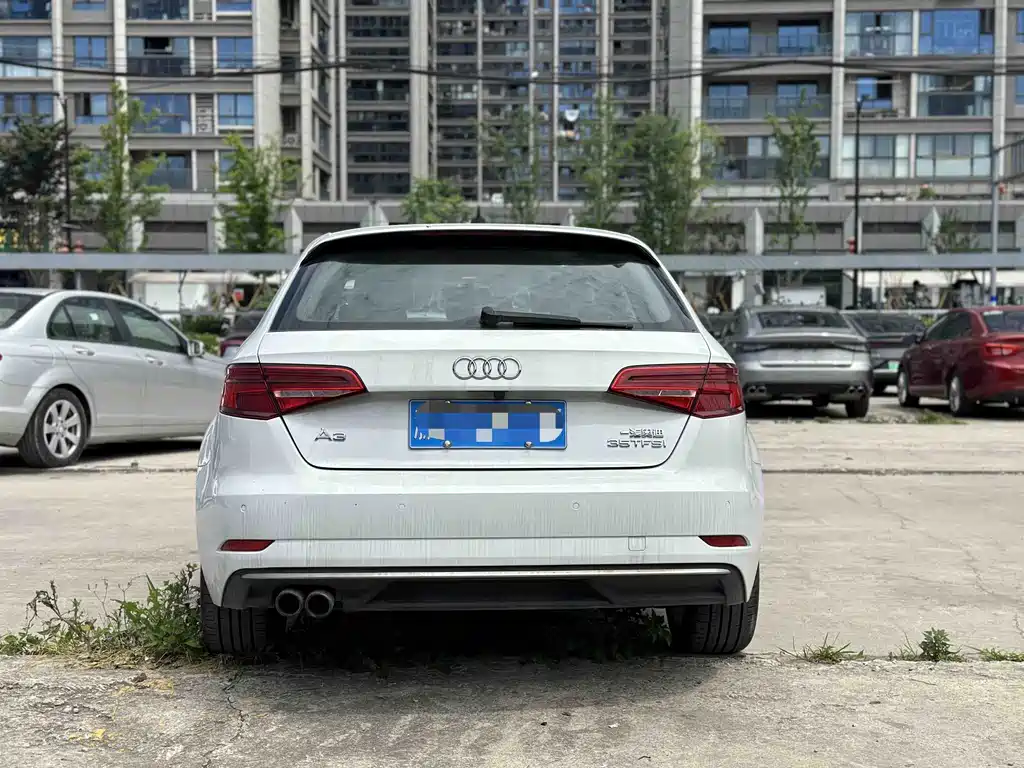 Audi A3 2019 — фото 8