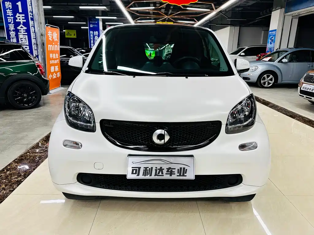 smart Fortwo 2018 — фото 8