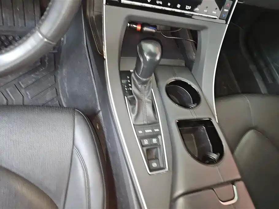 Toyota Avalon 2021 — фото 16