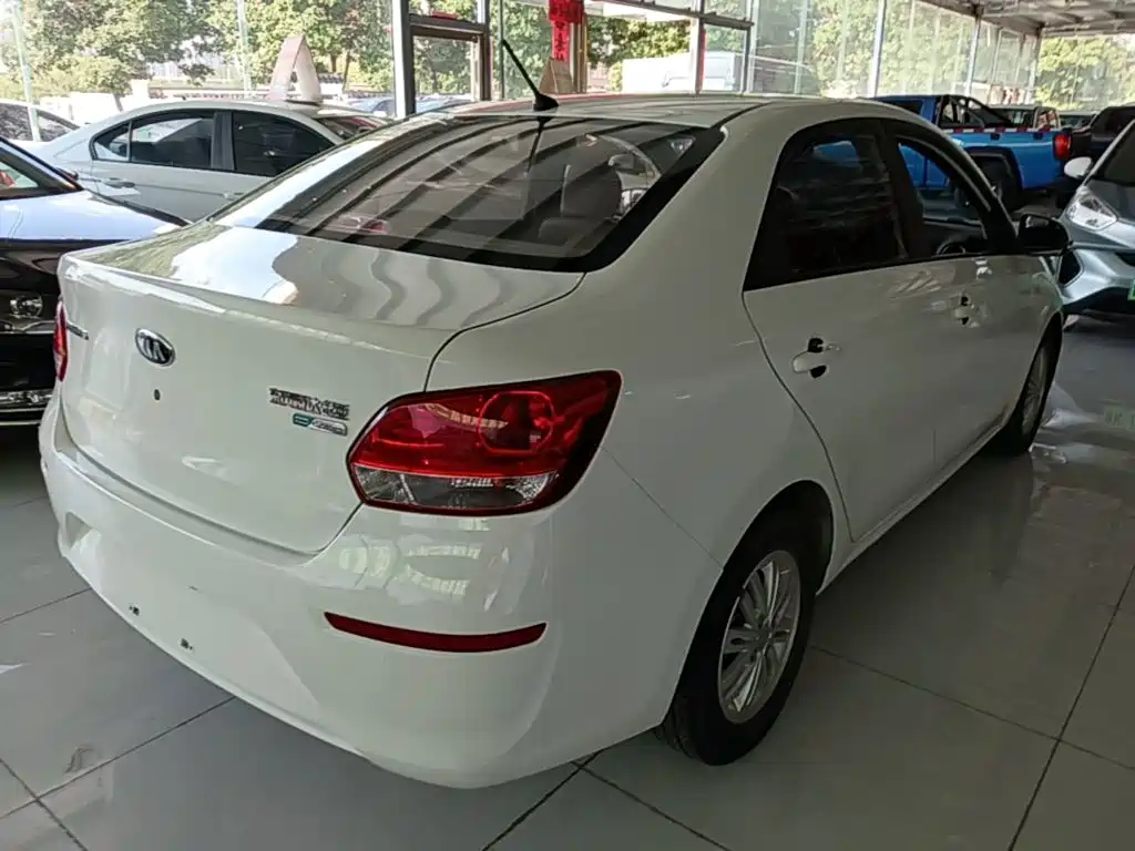 Kia Huanchi 2019