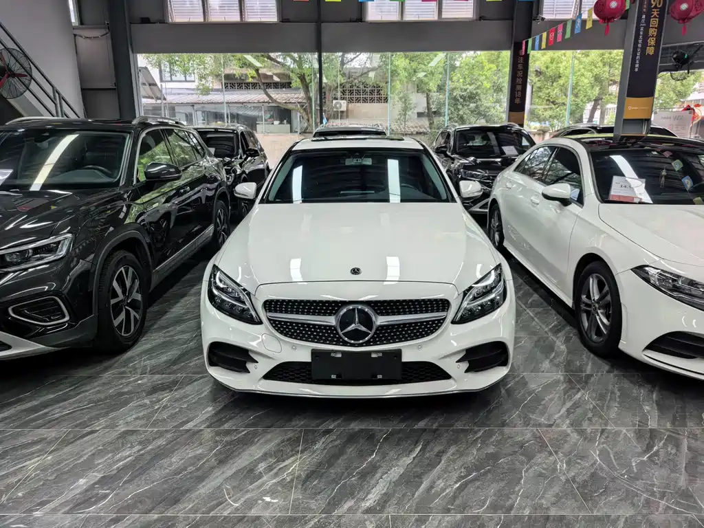 Mercedes-Benz C-Class 2020 — фото 2