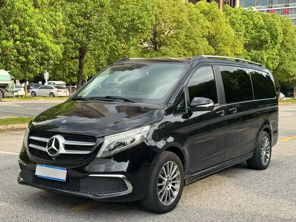Mercedes-Benz V-Class 2018 — фото 2